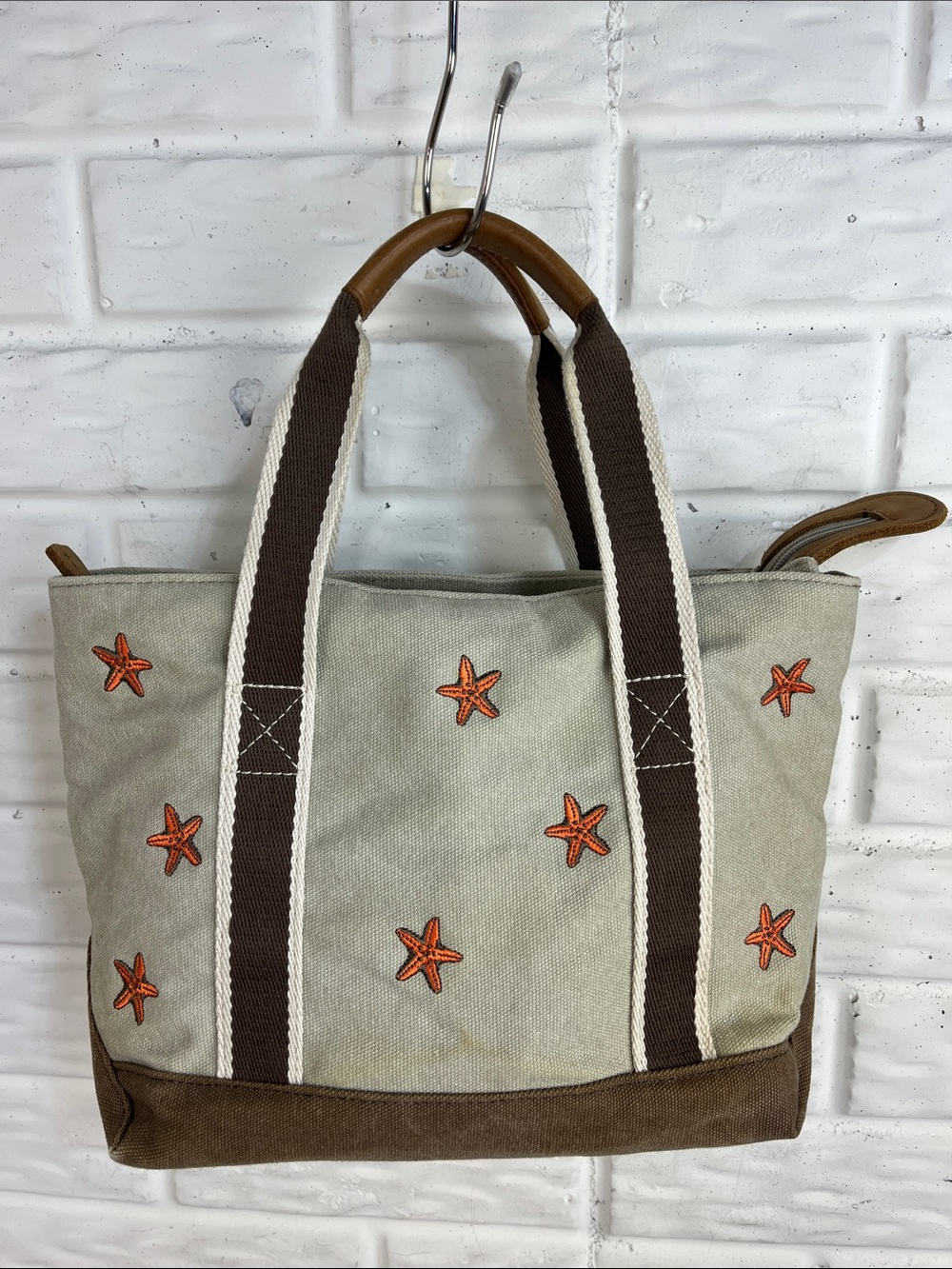 L.L. BEAN VINTAGE SMALL ZIP TOP CANVAS STARFISH EMBROIDERED TOTE LEATHER TRIM